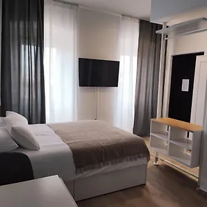 Agostini - Self Check-in - Gated Parking On Site Apartman